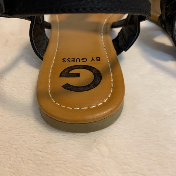 Guess Sandals - Comfortable & Stylish! - Picture 14 of 15